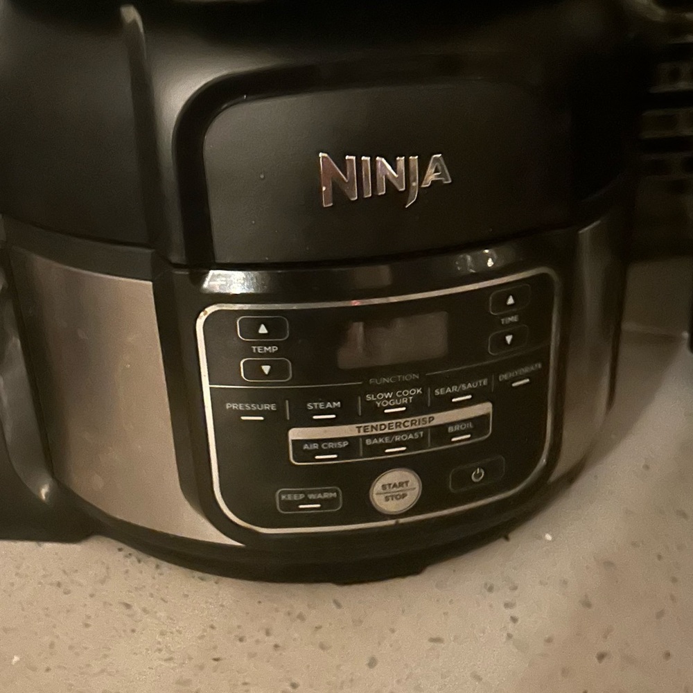 COPY - Ninja all in one. Air fryer. Steamer. Pressure cooker